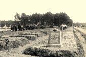 Der Friedhof 1945